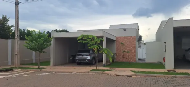 Casa de Condomínio com 3 Quartos para alugar, 130m² no Jardim Imperial, Cuiabá