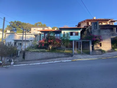 Casa com 3 Quartos à venda, 200m² no Universitário, Bento Gonçalves