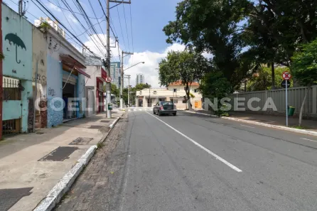 Lote/Terreno à venda, 400m² no Pinheiros, São Paulo