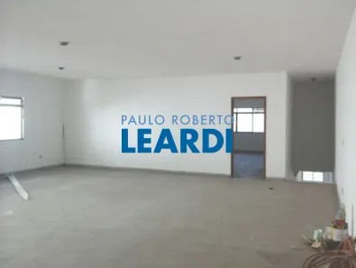 Ponto Comercial para alugar, 175m² no Vila Andrade, São Paulo