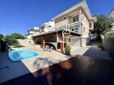 Casa com 4 Quartos para alugar, 330m² no Pedra Branca, Palhoça