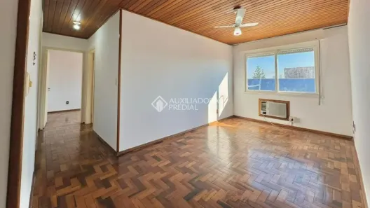 Apartamento com 2 Quartos à venda, 66m² no Passo da Areia, Porto Alegre