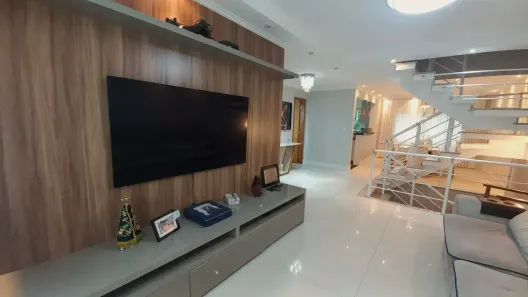 Sobrado com 3 Quartos à venda, 200m² no Vila Pedra Branca, São Paulo