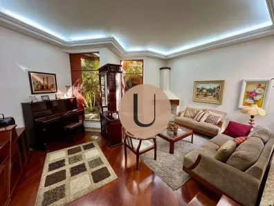 Sobrado com 4 Quartos à venda, 300m² no Independência, São Bernardo do Campo