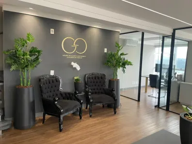 Sala Comercial para alugar, 110m² no Pioneiros, Balneário Camboriú