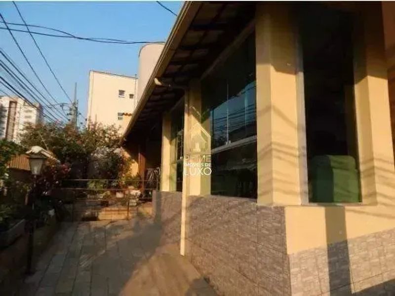 Casa com 5 quartos — Prado, Belo Horizonte