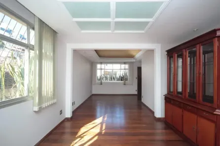 Apartamento com 4 Quartos à venda, 140m² no Santo Antônio, Belo Horizonte