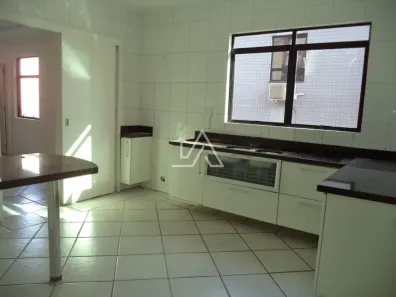 Apartamento com 3 Quartos à venda, 232m² no Centro, Passo Fundo