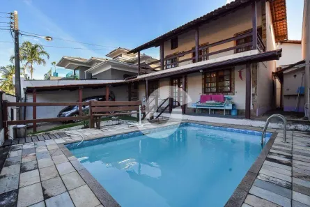 Casa com 3 Quartos à venda, 180m² no Camboinhas, Niterói
