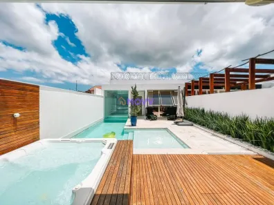 Casa com 4 Quartos à venda, 240m² no Camboinhas, Niterói