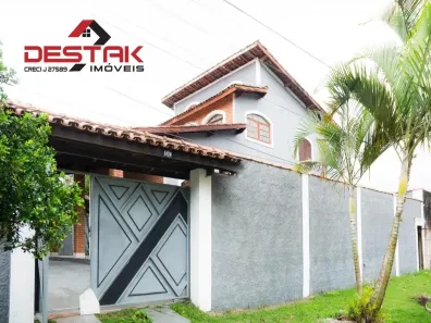 Casa com 4 Quartos à venda, 382m² no Jardim Bela Vista, Caraguatatuba