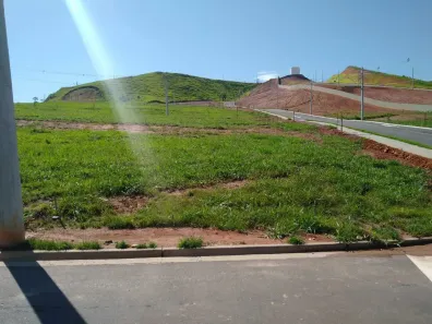 Lote/Terreno à venda, 307m² no Serrinha, Pinheiral