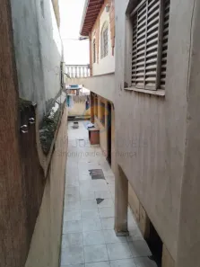 Sobrado com 2 Quartos para alugar, 150m² no Parque Industrial das Oliveiras, Taboão da Serra