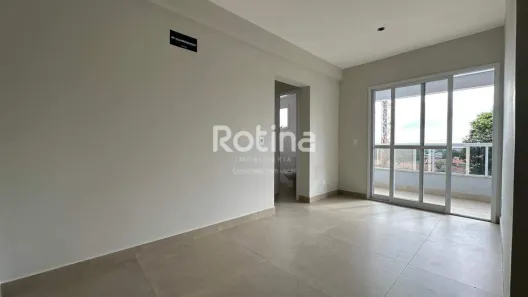 Apartamento com 2 Quartos à venda, 56m² no Segismundo Pereira, Uberlândia