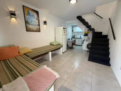 Casa de Condomínio com 1 Quarto à venda, 50m² no Vila Blanche, Cabo Frio
