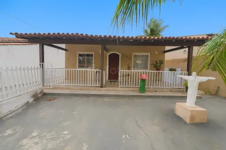 Casa com 3 Quartos à venda, 140m² no Vila Capri, Araruama