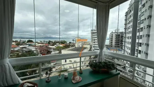 Apartamento com 3 Quartos à venda, 139m² no Balneário, Florianópolis