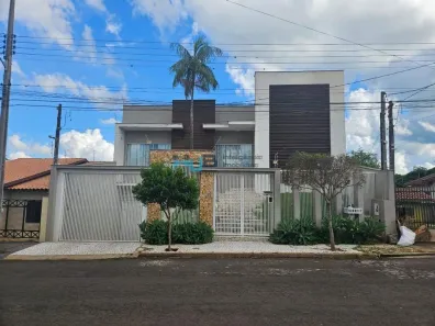 Casa com 3 Quartos à venda, 409m² no Jardim Caviúna, Rolândia