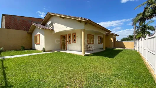 Casa com 3 Quartos à venda, 115m² no Centro, Arroio do Sal
