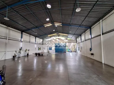 Galpão/Depósito/Armazém à venda, 1000m² no Santo Antônio, Betim