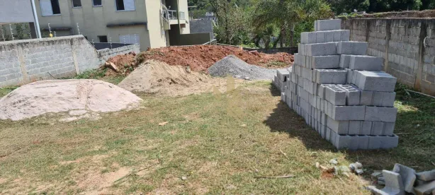 Lote/Terreno à venda, 415m² no Jardim do Lago, Atibaia