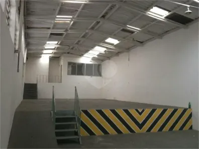 Galpão/Depósito/Armazém à venda, 303m² no Real Parque, São Paulo