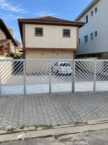 Casa com 2 Quartos à venda, 49m² no Vila Voturua, São Vicente