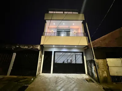 Sobrado com 3 Quartos à venda, 228m² no Sacramenta, Belém