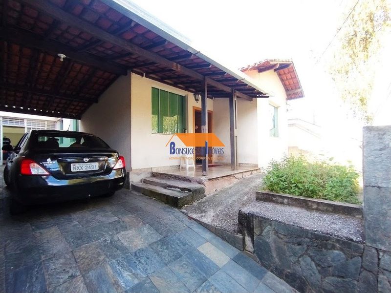 Casa com 3 quartos — Santo André, Belo Horizonte