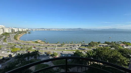 Apartamento com 4 Quartos à venda, 231m² no Agronômica, Florianópolis