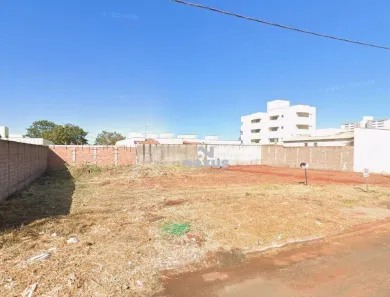 Lote/Terreno à venda, 300m² no Novo Mundo, Uberlândia