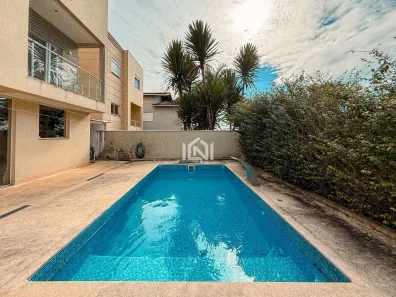 Casa de Condomínio com 3 Quartos à venda, 250m² no Moinho Velho, Cotia