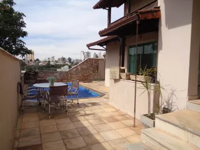 Casa com 4 Quartos à venda, 313m² no Renascença, Belo Horizonte