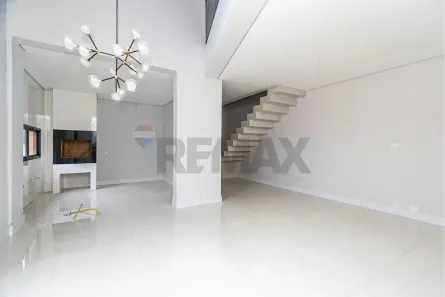 Sobrado com 3 Quartos à venda, 189m² no Itália, São José dos Pinhais