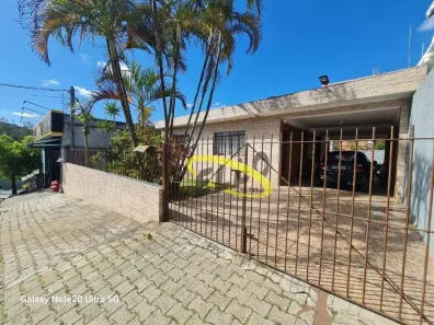 Casa com 3 Quartos à venda, 121m² no Jardim Carmel, Cotia