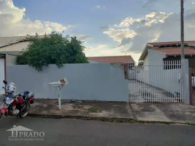 Casa com 2 Quartos à venda, 86m² no Jardim Cinquentenário, Ibiporã