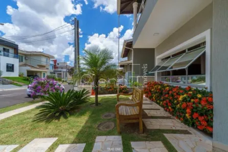 Casa de Condomínio com 4 Quartos à venda, 240m² no Ortizes, Valinhos