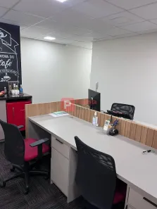 Sala Comercial à venda, 36m² no Santo Amaro, São Paulo