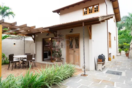 Sobrado com 1 Quarto à venda, 177m² no Perequê, Ilhabela