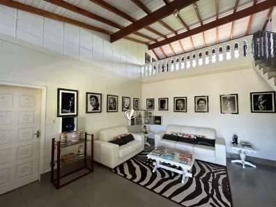 Fazenda/Sítio com 5 Quartos à venda, 377m² no Nossa Senhora do Perpétuo Socorro, Pindamonhangaba