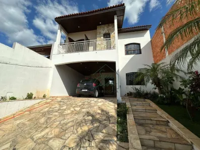Casa com 3 Quartos à venda, 209m² no Parque Jataí, Votorantim