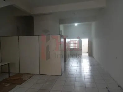 Ponto Comercial para alugar, 174m² no Vila Universal, Barueri