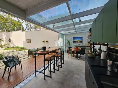 Apartamento com 2 Quartos à venda, 194m² no Hugo Lange, Curitiba
