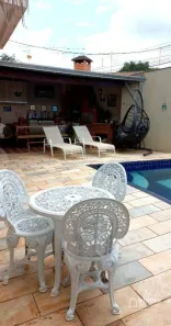 Sobrado com 3 Quartos à venda, 120m² no Califórnia, Londrina