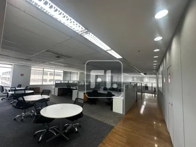 Sala Comercial para alugar, 678m² no Alphaville Centro Industrial e Empresarial/Alphaville., Barueri