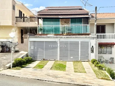 Sobrado com 3 Quartos à venda, 215m² no Bairro Alto, Curitiba