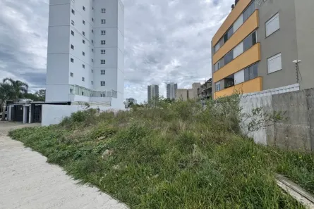 Lote/Terreno à venda, 550m² no Vila Verde, Caxias do Sul