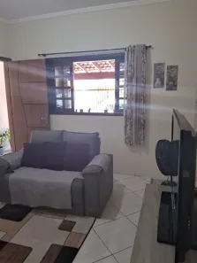 Casa com 3 Quartos à venda, 150m² no Vila Marly, Taubaté