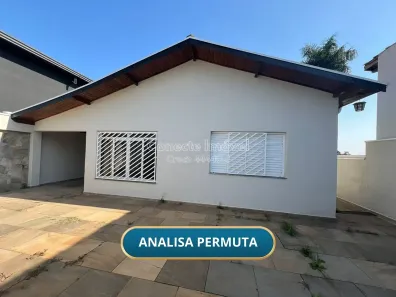 Casa com 2 Quartos à venda, 164m² no Jardim São João, Jaguariúna