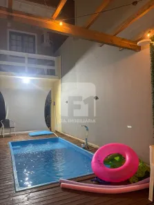 Casa com 3 Quartos à venda, 230m² no Canto, Florianópolis